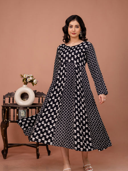 Women's Rayon Anarkali Kurta Set Without Dupatta