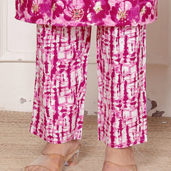 Classic Cotton Bright Pink Floral Printed Kurta Set