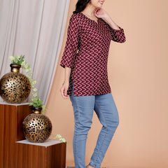 Maroon Zigzag Printed Short Kurti Cotton Blend