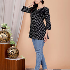 Black zigzag Printed Short Kurti Cotton Blend