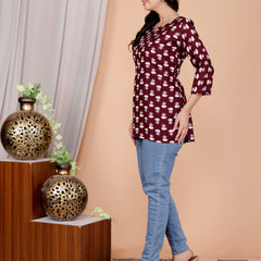 Black Buti Printed Short Kurti Cotton Blend