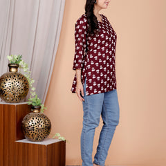Black Buti Printed Short Kurti Cotton Blend