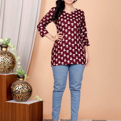 Black Buti Printed Short Kurti Cotton Blend