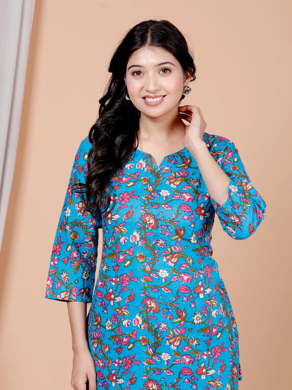 Maroon Bird Printed Short Kurti Cotton Blend